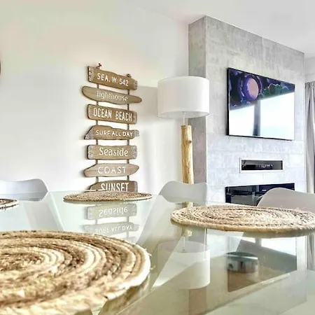 Laguna Beach Appart Dans Avec Piscine 公寓 克诺克－海斯特